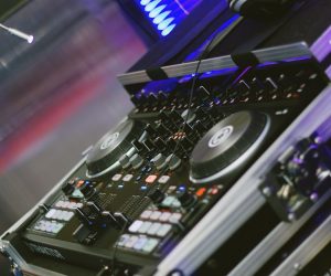 How a Dj Service Price Structure is Determined